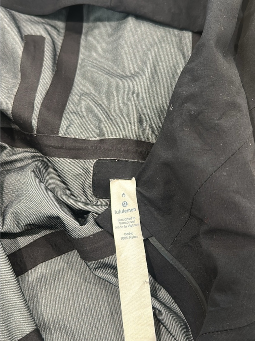 lululemon athletica Men's Black Pants with Gray Interior Lining